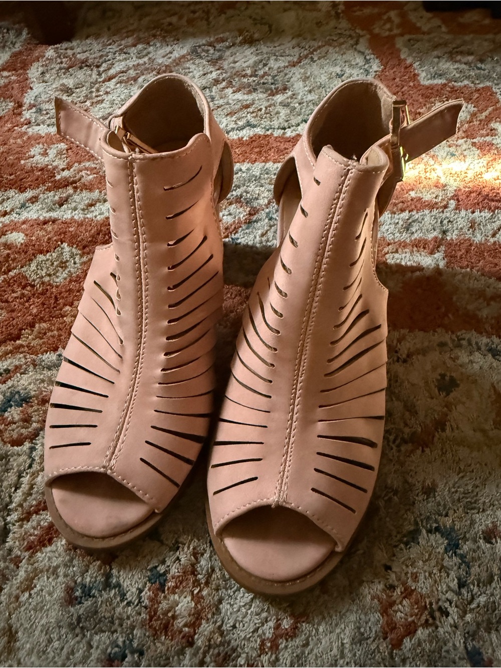 Women’s Pink Cutout Peep-Toe Ankle heels